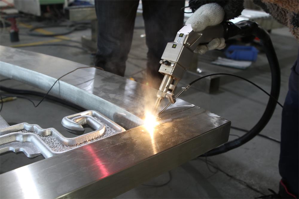 华球在线登录管焊接