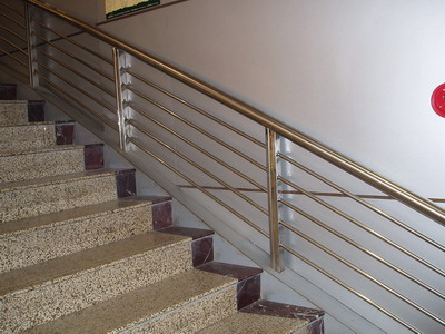 华球在线登录装饰-扶手工程